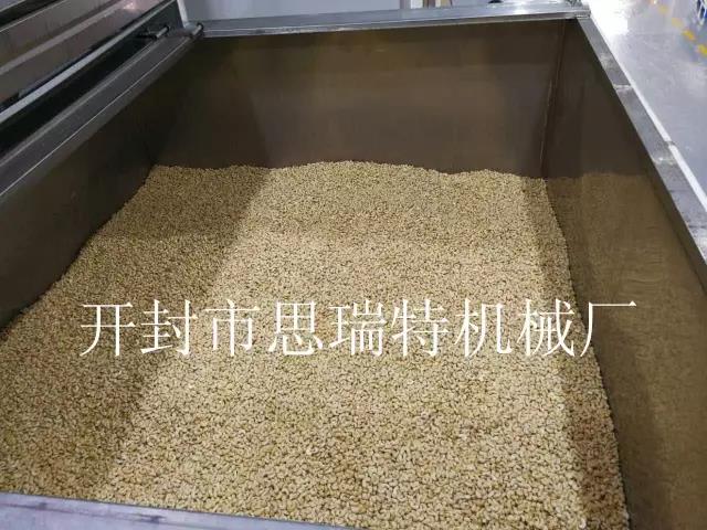 浙江寧波客戶(堅果烘干)生產現場1.jpg